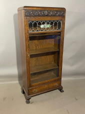 TURN OF THE CENTURY OAK LEADED