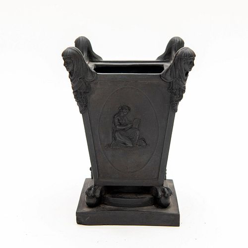 TURNER BLACK BASALT BOUGH POT