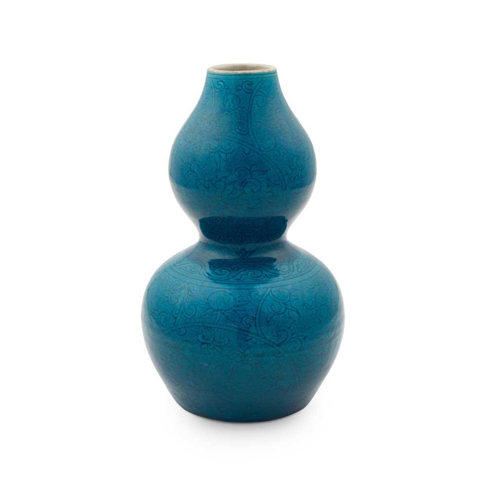TURQUOISE-GLAZED GOURD-SHAPED