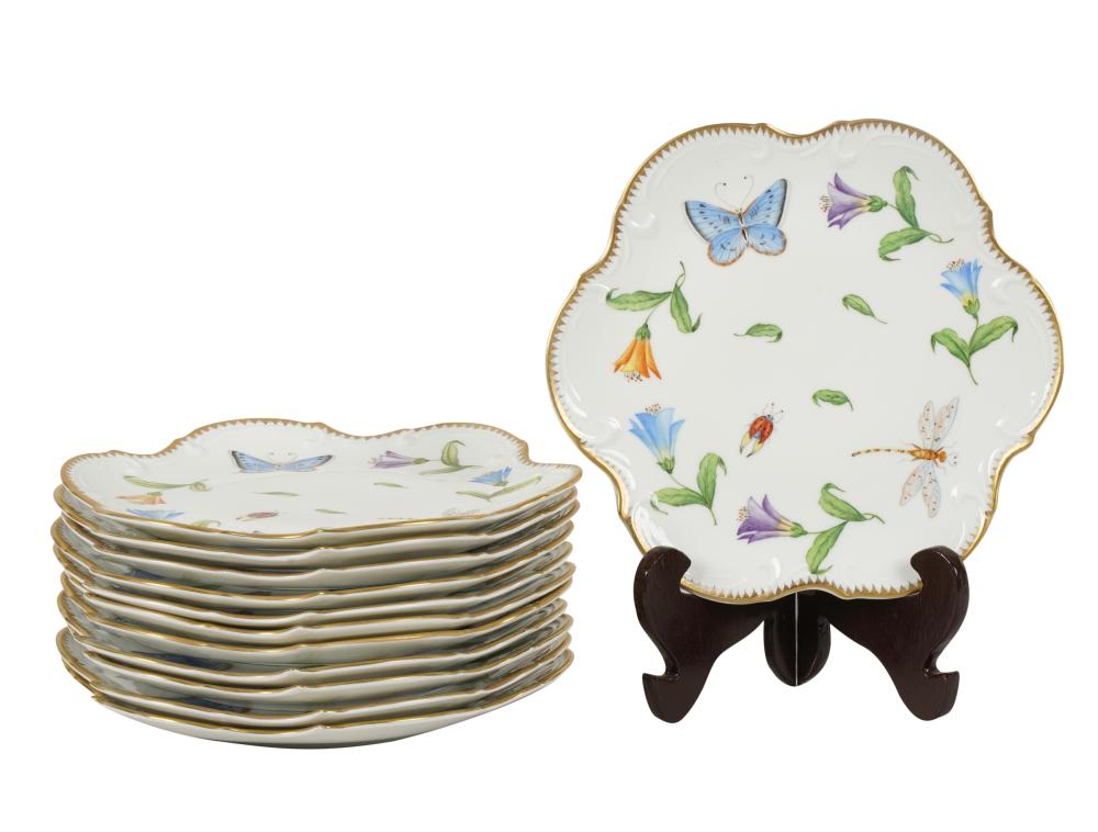TWELVE ANNA WEATHERLEY PORCELAIN