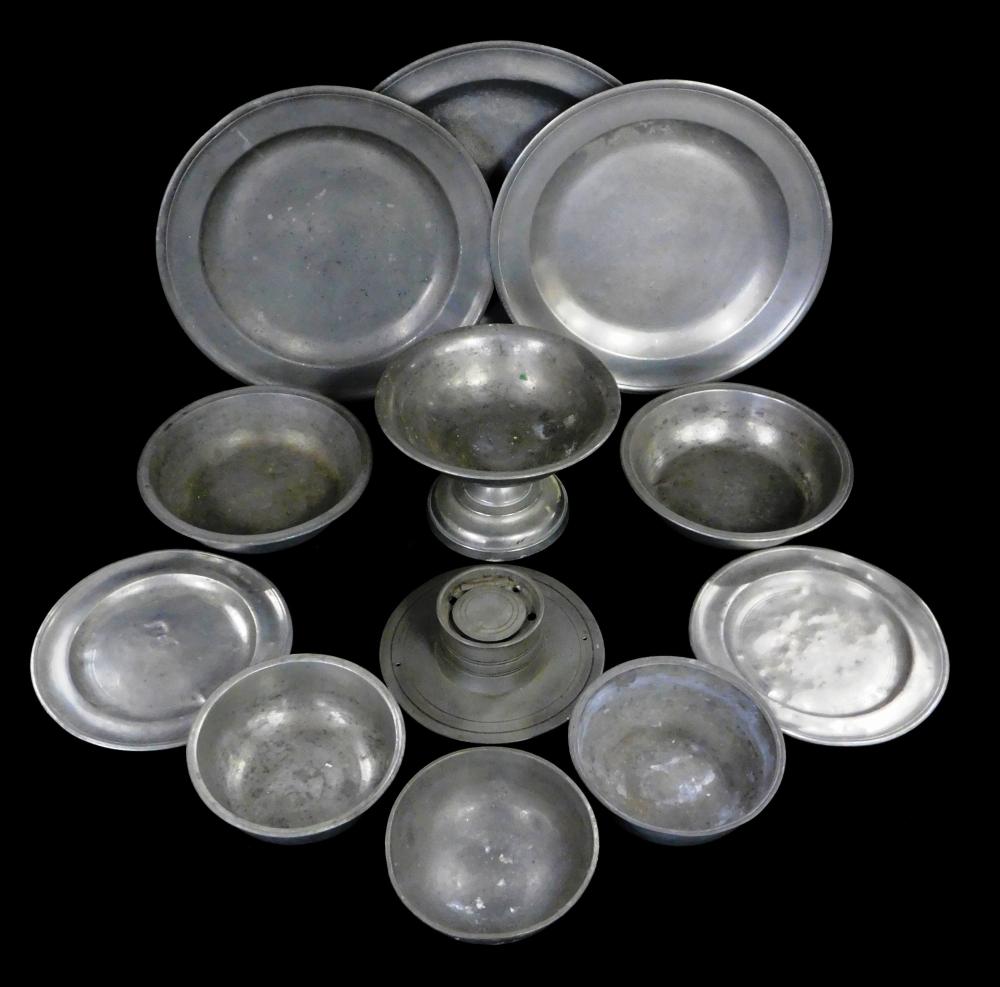 TWELVE EARLY PEWTER PIECES, 19TH