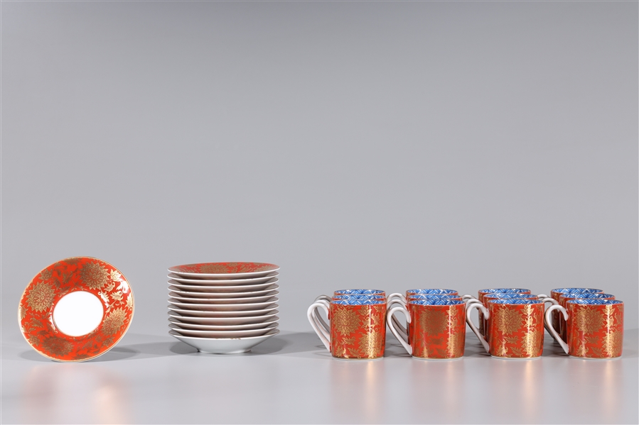 Twelve enameled porcelain