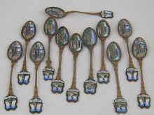 Twelve gilt metal teaspoons with