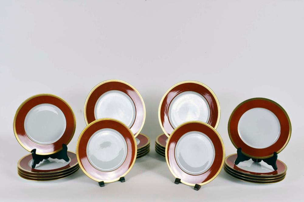 TWELVE HAVILAND DINNER & TWELVE