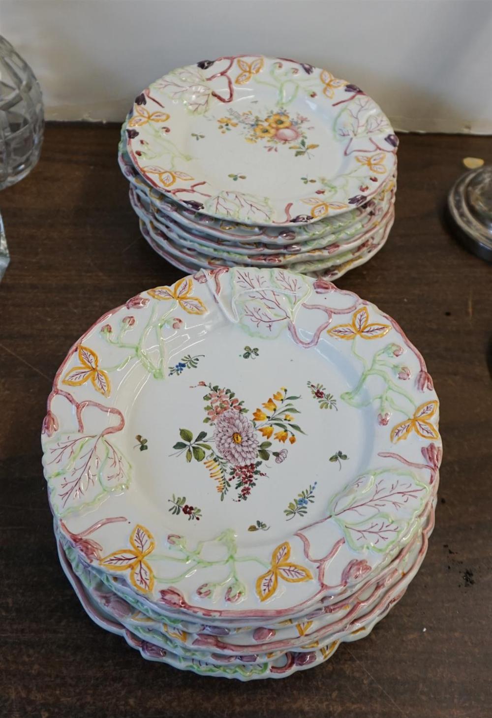 TWELVE ITALIAN FLORAL DECORATED