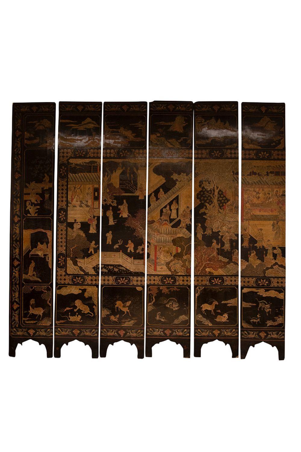 TWELVE-PANEL COROMANDEL DIVIDER
