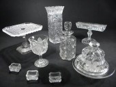 Twelve pieces of assorted pres