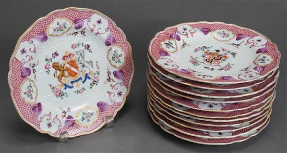 TWELVE SAMSON TYPE PORCELAIN