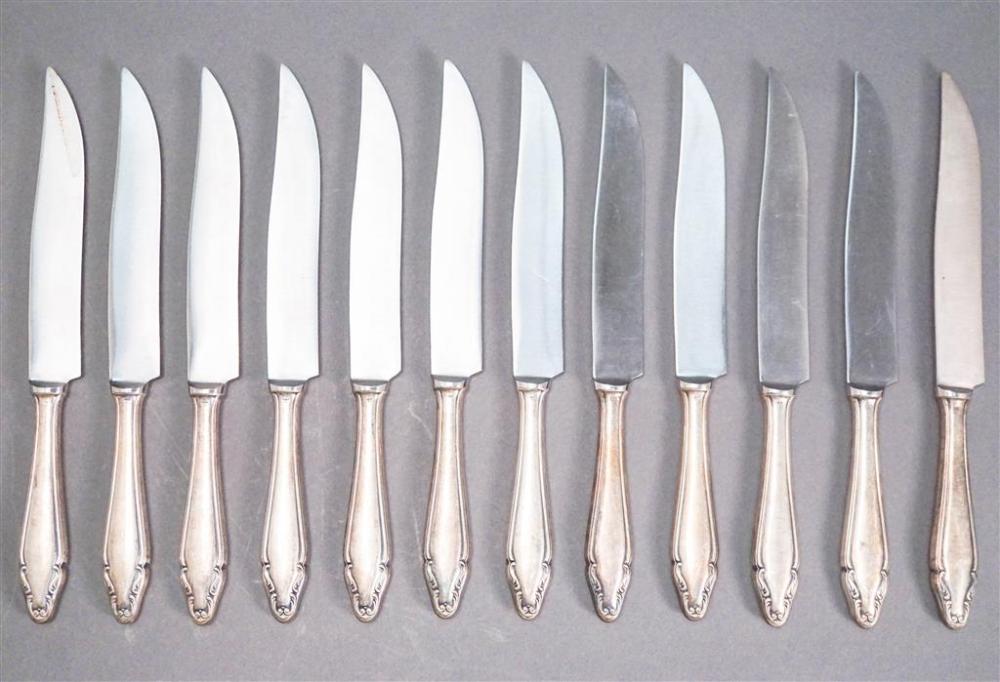 TWELVE SILVERPLATE HANDLE DINNER