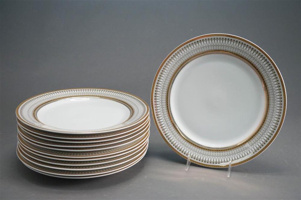 TWELVE SRI LANKAN IRIANA GOLD