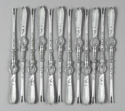 Twelve sterling lobster picks: full
