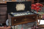 TWELVE TUNE SWISS MUSIC BOX. C