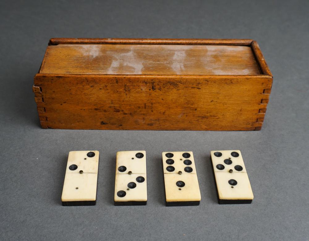 TWENTY-EIGHT PIECE PARTIAL EBONIZED
