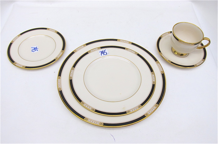 TWENTY-NINE PIECE LENOX FINE