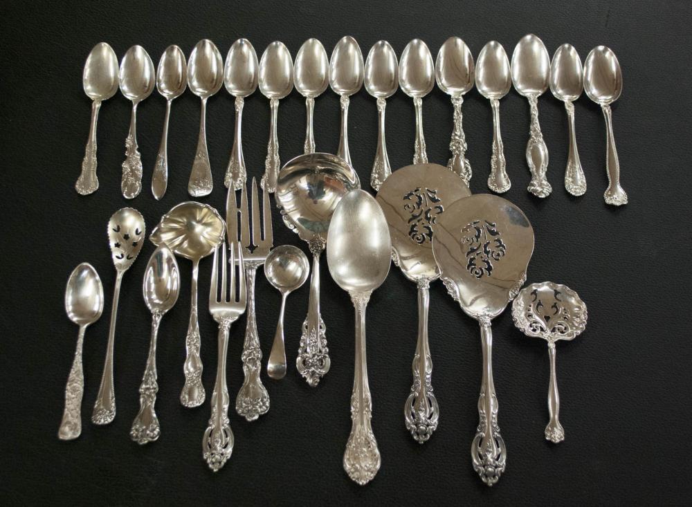 TWENTY-SEVEN PIECES OF ASSORTED