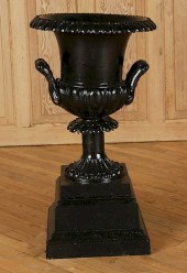 TWIN HANDLED CAMPAGNA CAST IRO