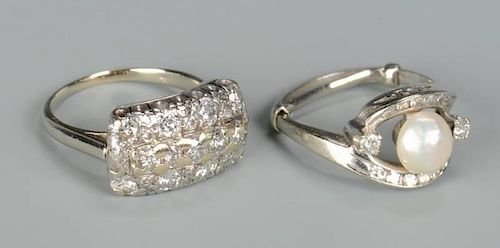 TWO 14K VINTAGE DIAMOND RINGSTwo