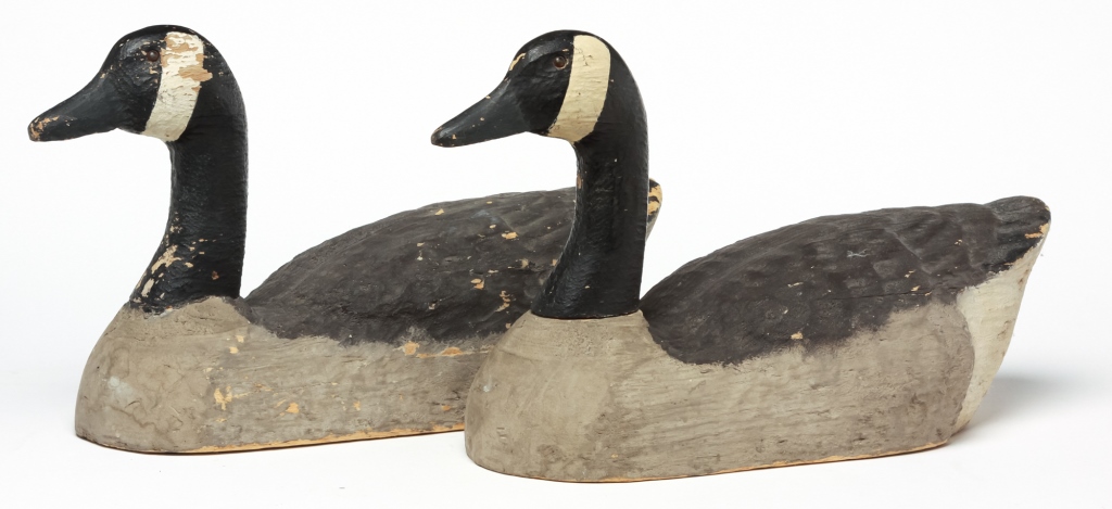 TWO AMERICAN CANADA GOOSE DECOYS.