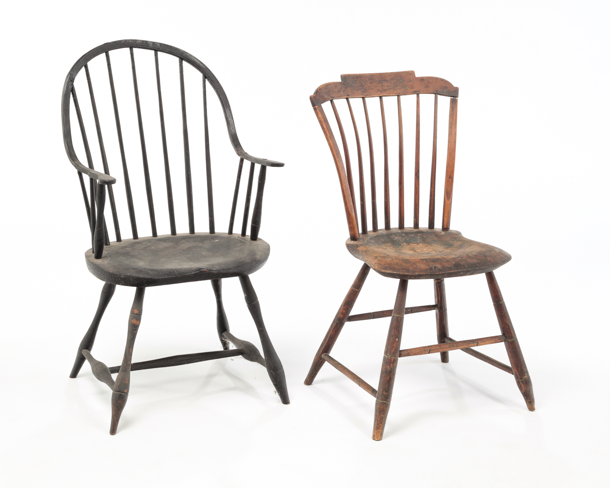 TWO AMERICAN WINDSOR CHAIRS.
