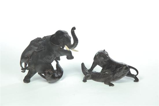 TWO ANIMAL BRONZES.  Asian  20th