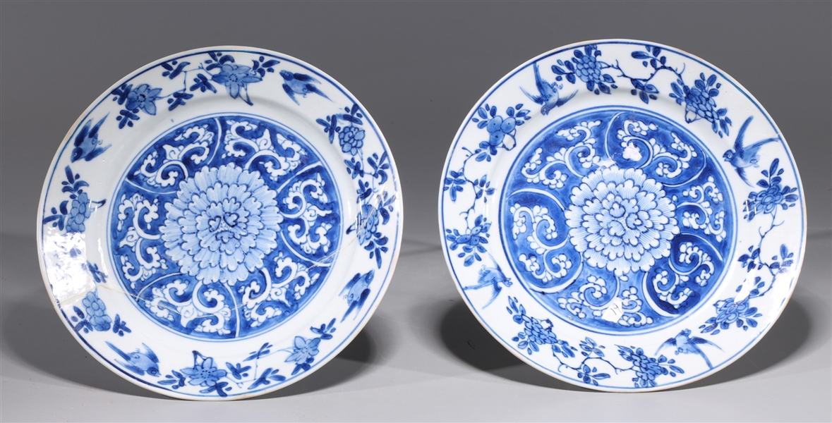 Two antique Chinese blue and