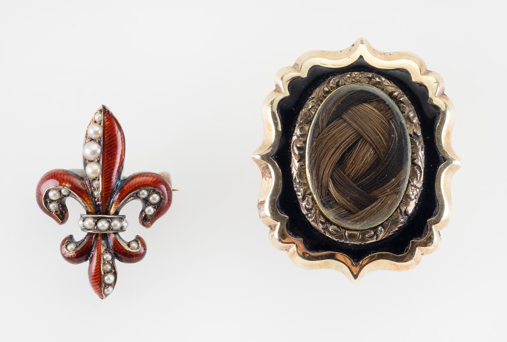 TWO ANTIQUE GOLD PINS APPROX.