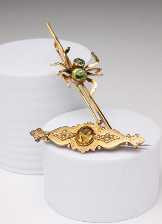 TWO ANTIQUE GOLD PINS. English,