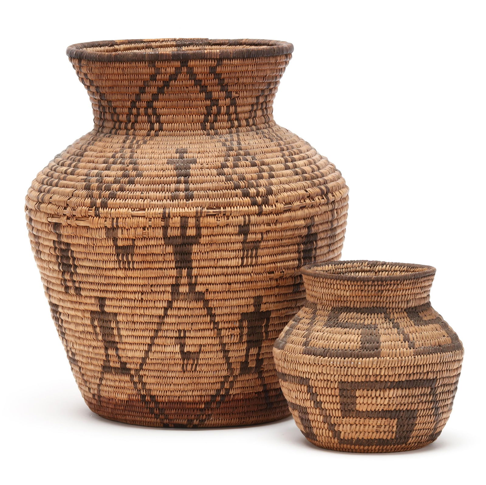 TWO APACHE COILED OLLA BASKETSTwo