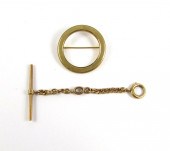TWO ARTICLES OF FOURTEEN KARAT