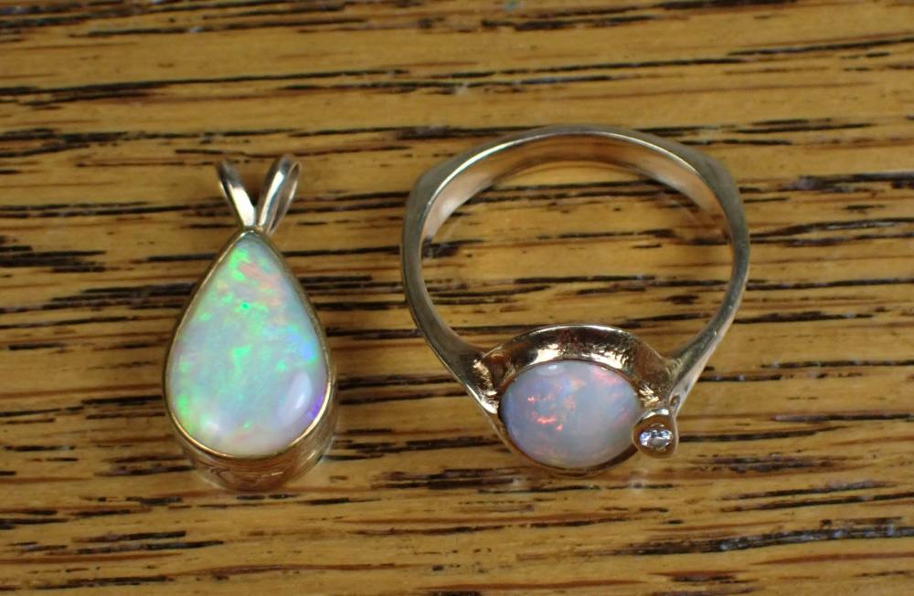 TWO ARTICLES OF OPAL AND GOLD