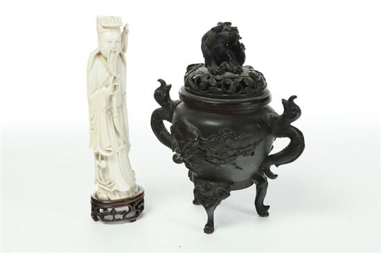 TWO ASIAN ITEMS.  Twentieth