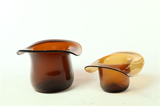 TWO BLOWN GLASS HAT WHIMSEYS. 
