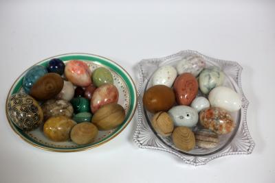 Two bowls containing a quantity