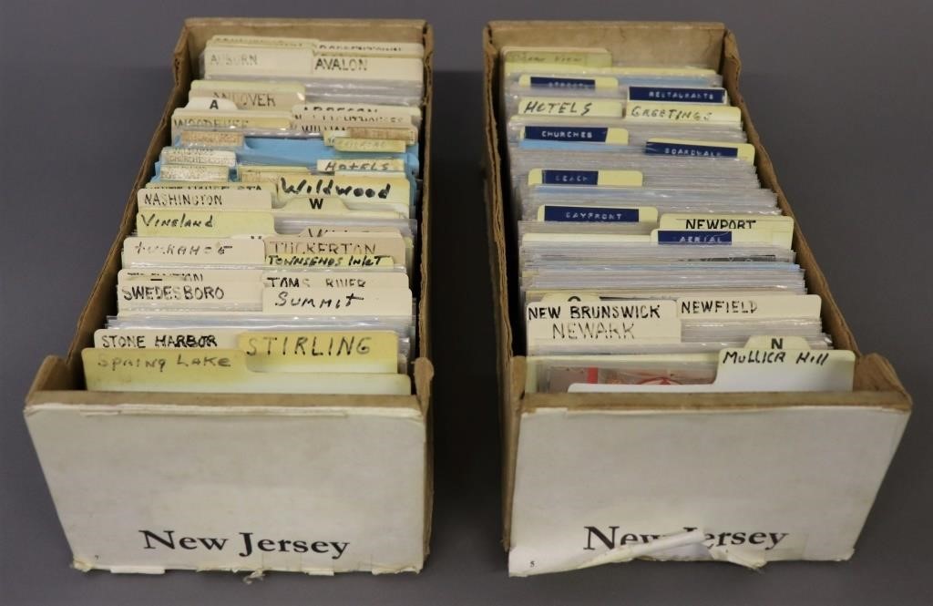 Two boxes of vintage pictorial