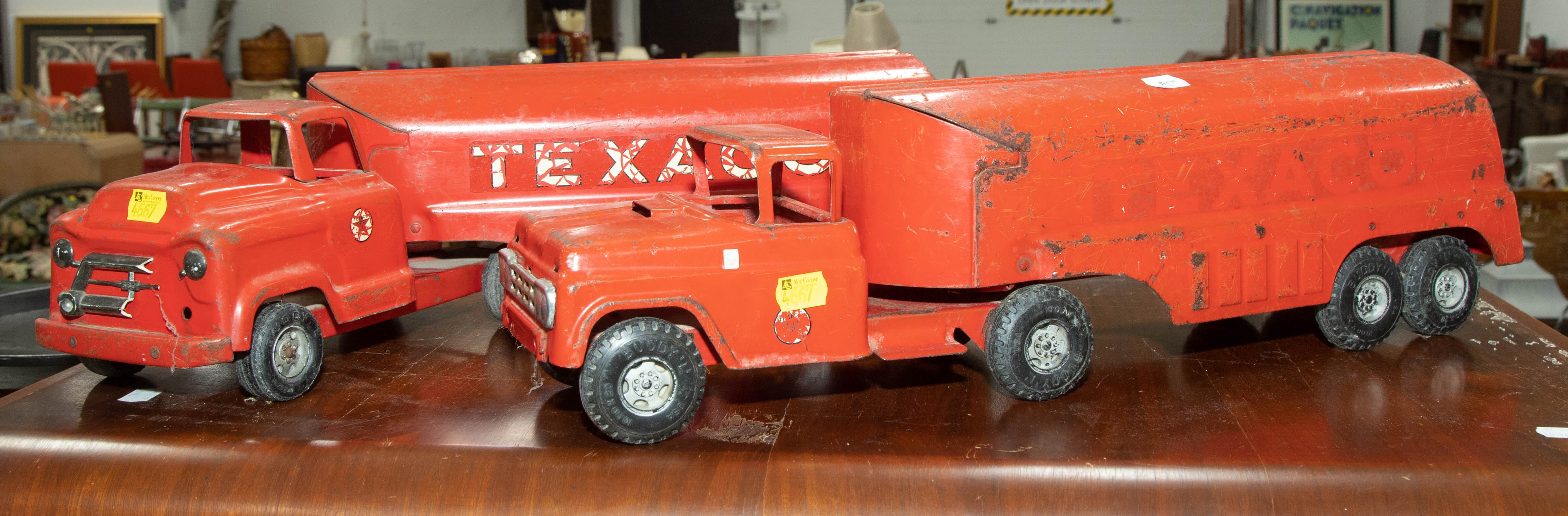 TWO BUDDY "L" TEXACO TANKER