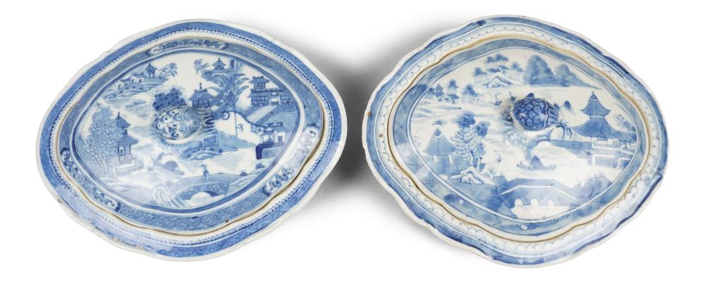 TWO CANTON BLUE AND WHITE DIAMOND