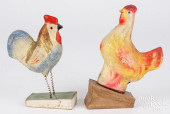 TWO CHICKEN SQUEAK TOYS, TALLE