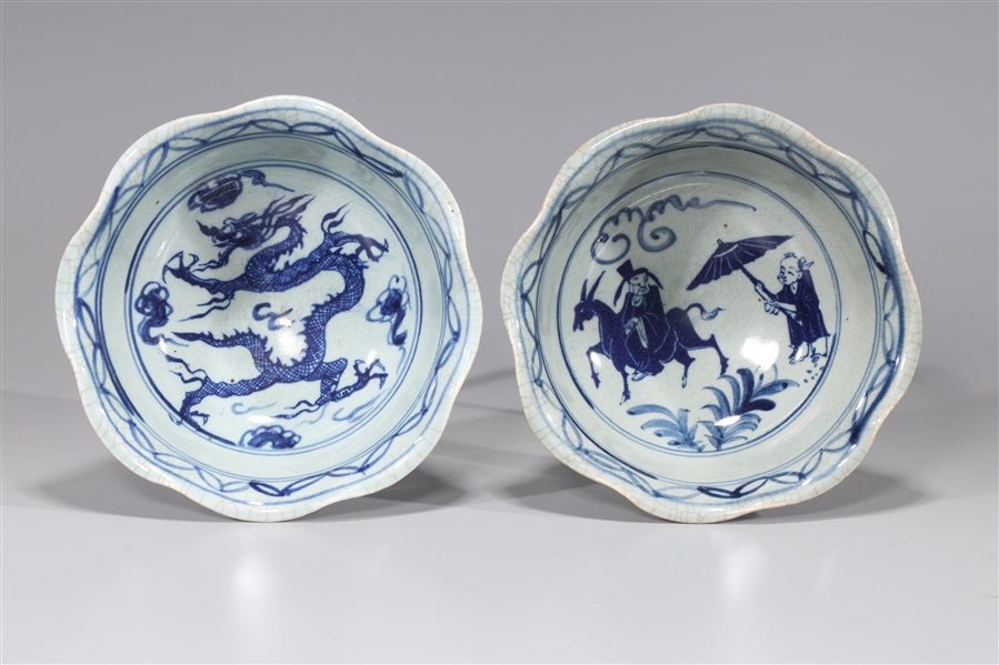 Two Chinese blue and white