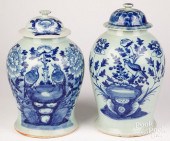 TWO CHINESE BLUE AND WHITE POR