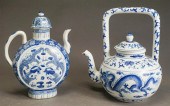 TWO CHINESE BLUE AND WHITE POR