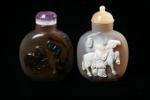 TWO CHINESE CAMEO AGATE SNUFF