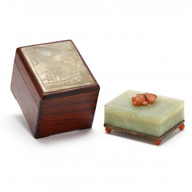 TWO CHINESE CARVED HARDSTONE