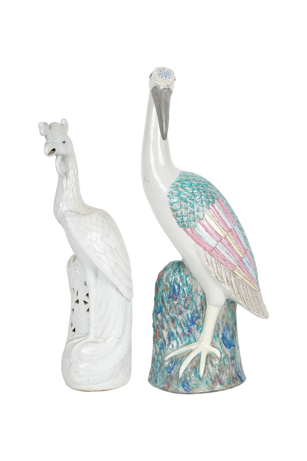 TWO CHINESE CERAMIC BIRDSCondition: