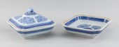 TWO CHINESE EXPORT BLUE AND WH