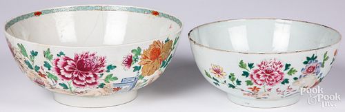 TWO CHINESE EXPORT BOWLSTwo Chinese