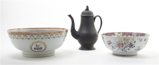 * Two Chinese Export Center Bowls