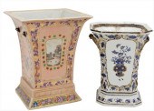 TWO CHINESE EXPORT PORCELAIN B