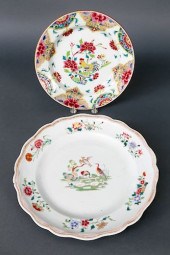 TWO CHINESE EXPORT PORCELAIN S