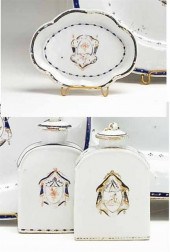 Two Chinese export porcelain t
