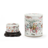 TWO CHINESE FAMILLE ROSE PORCE